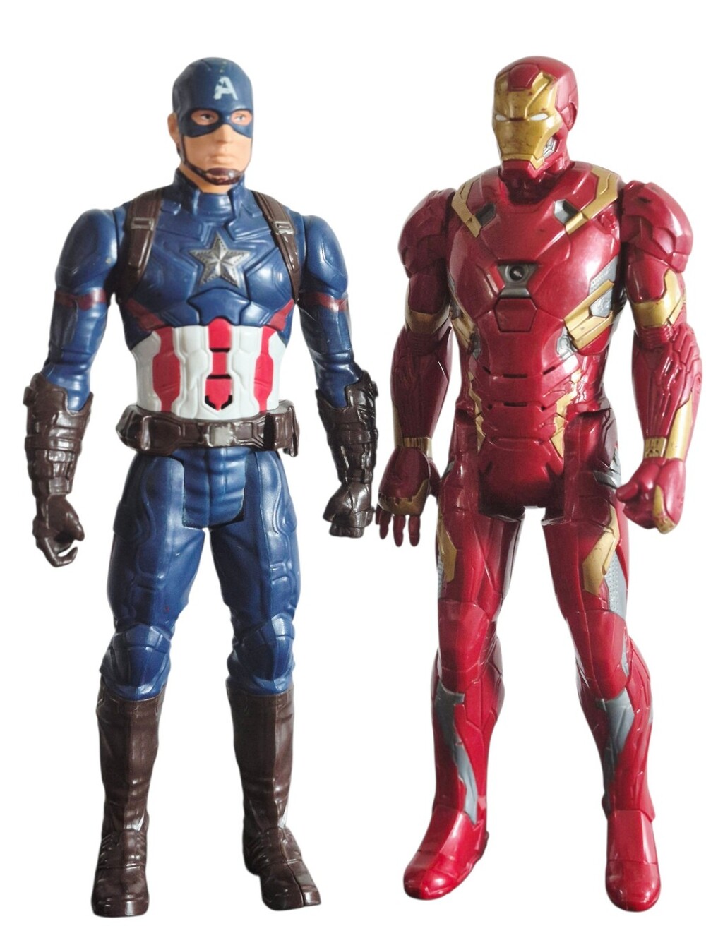 2015 Hasbro Marvel Talking Iron Man Captain America 12" Action Figures